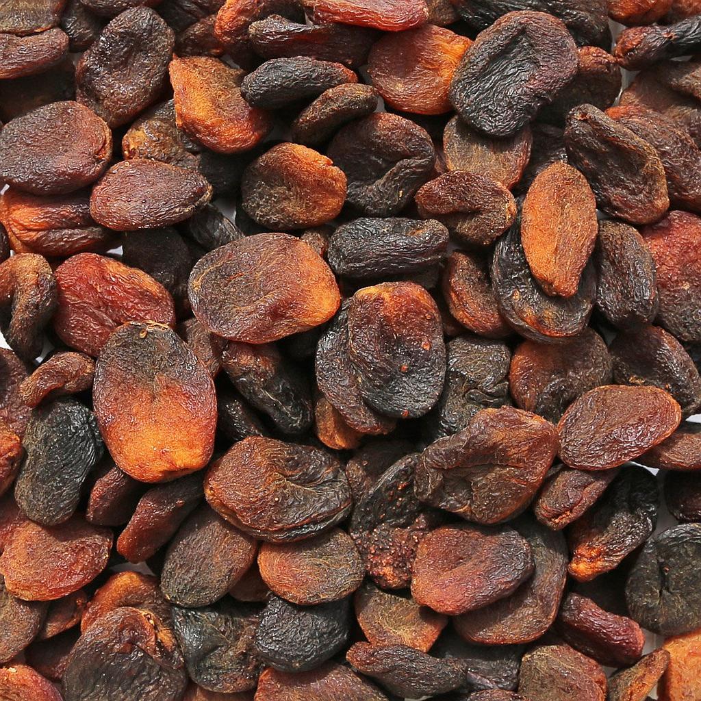 ORGANIC APRICOTS, Turkish, pitted, unsulfured Om Foods Organic Matters
